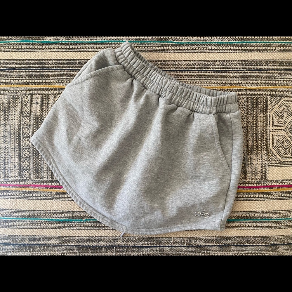 Alo accolade high waisted skirt